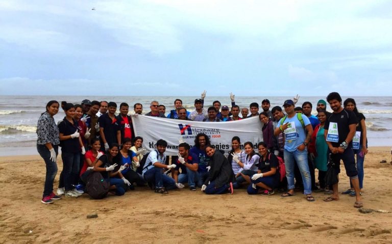 Coastal-Cleanup-Hexaware-CSR-Mumbai India Environmental NGO Earth5R