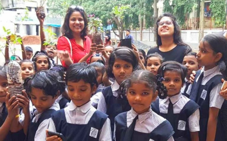 Plastic-Bottle-Upcycling-Mumbai-India-Environmental-NGO-Earth5R
