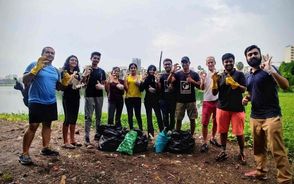 Recycling-Lake-Cleanup-Earth5R-Volunteers-Mumbai-India-Environmental-NGO