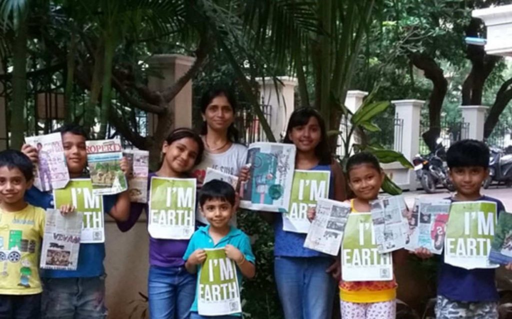 Recycling-Paper-Workshop-Mumbai-India-Environmental-NGO-Earth5R-