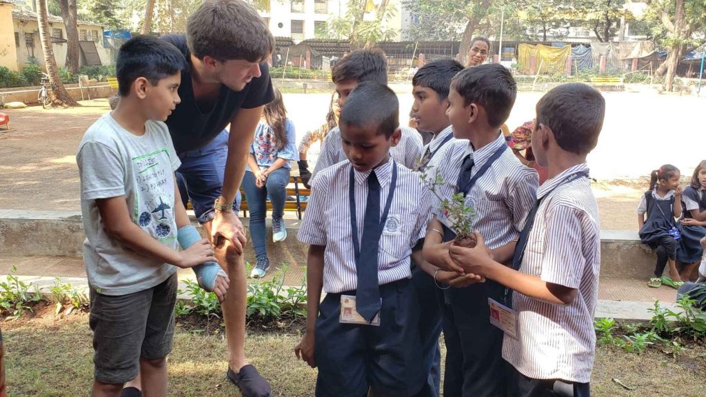 Plantation Drives Urban Biodiversity Sustainability ESG CSR NGO Earth5R Mumbai
