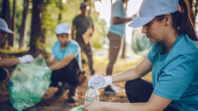 How Earth5R Helps Corporates Turn CSR into Brand Value and Long-Term Social Capital CSR ESG EARTH5R NGO MUMBAI