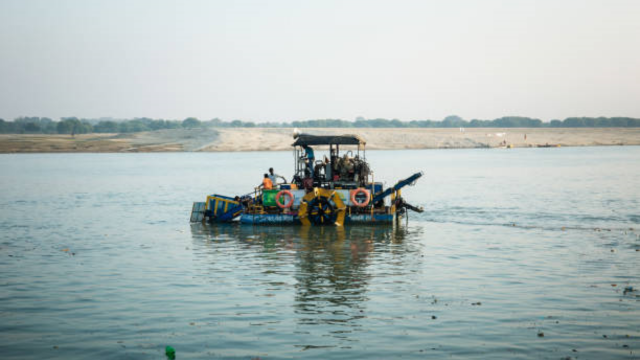 Beyond Brooms Integrating Science, Storytelling, and Sustainability Education-CSR ESG EARTH5R NGO MUMBAI