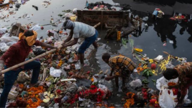 Sewage to Solutions: Tackling Domestic Wastewater Pollution in Indian Rivers ESG CSR EARTH5R NGO MUMBAI
