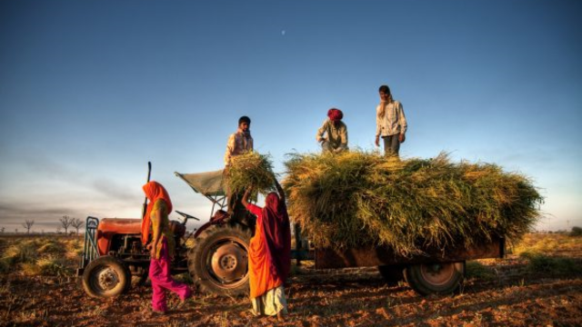 Zero-Waste Farming Villages How Circular Economy Principles Are Reinventing Rural Agriculture -CSR ESG EARTH5R NGO MUMBAI