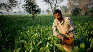 Turning Waste into Fertility Earth5R’s Composting Programs Empowering Rural Farmers-CSR ESG EARTH5R NGO MUMBAI