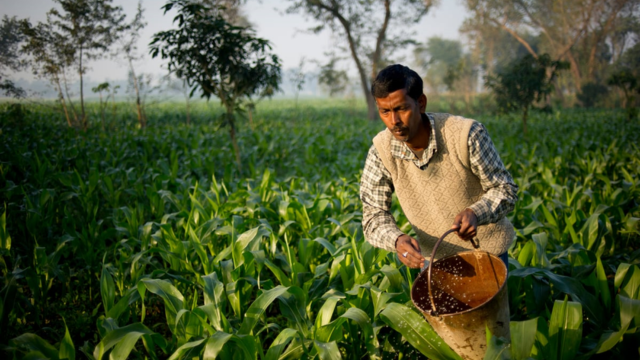 Turning Waste into Fertility Earth5R’s Composting Programs Empowering Rural Farmers-CSR ESG EARTH5R NGO MUMBAI
