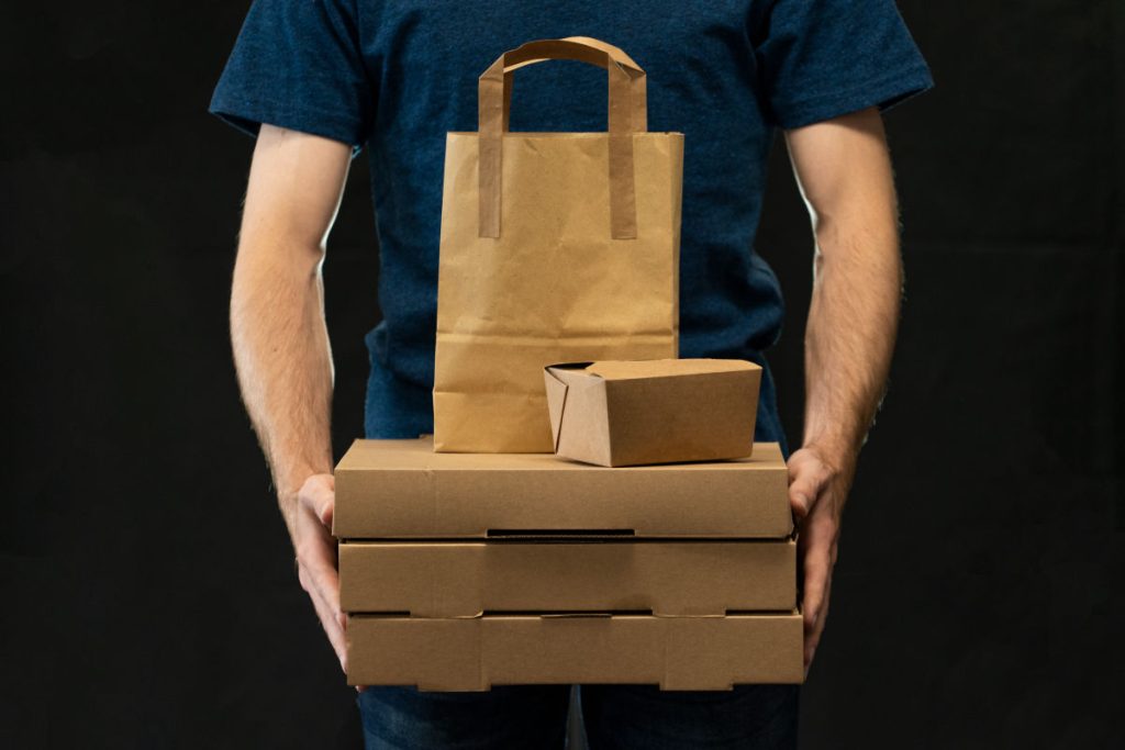 Earth5R Mumbai sustainability initiative promoting eco-friendly paper and cardboard packaging as part of waste management, ESG, and CSR efforts