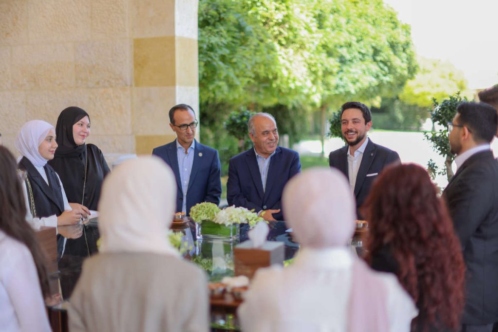 Delegates and sustainability leaders in a formal discussion on ESG and CSR-driven environmental initiatives, reflecting Earth5R’s collaborative approach to impact partnerships.