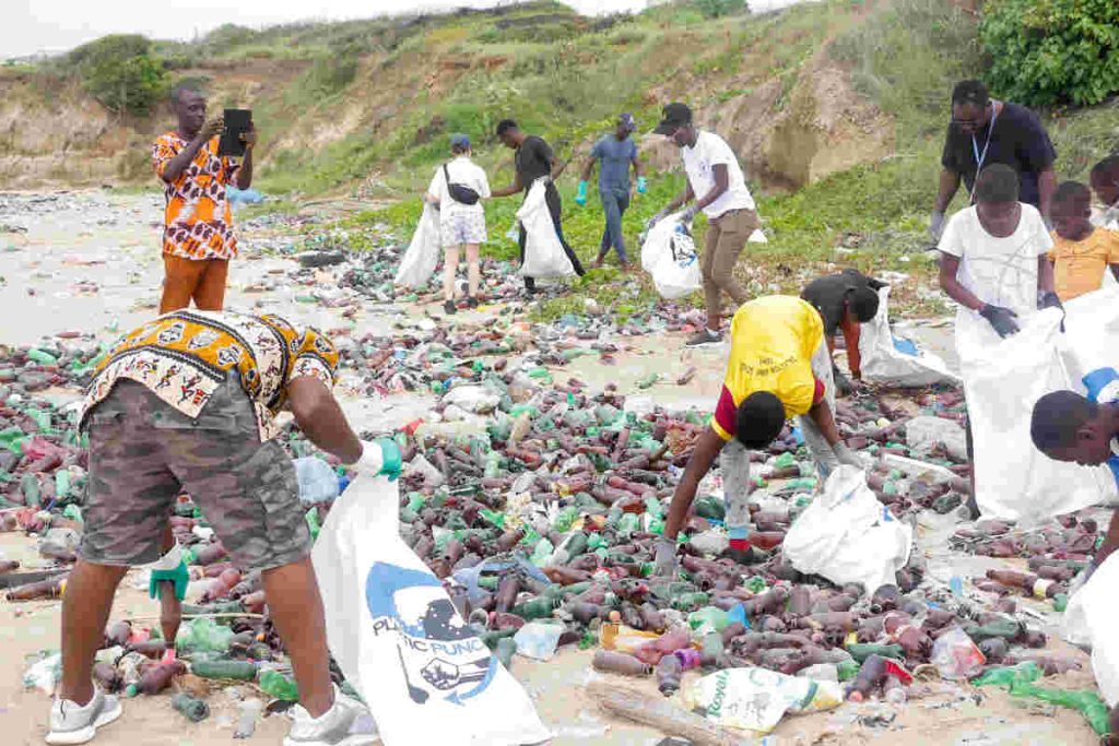 Environmental organisation India Earth5R sustainability waste management river cleaning CSR ESGEnvironmental organisation India Earth5R sustainability waste management river cleaning CSR ESG6 Types of Waste That Can Be Monetised With the Right Community Model: Earth5R Model Analysis