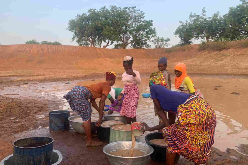 Environmental organisation India Earth5R sustainability waste management river cleaning CSR ESGWhy ESG Ratings Must Include Real-Time Waste and Water Data: Earth5R Systems Framework