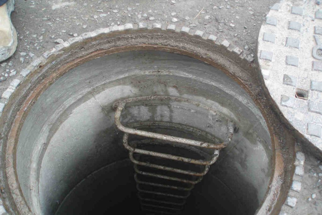 Earth5R-Environmental-NGO-India-Sustainability-ESG-CSR-6 River Cleanup Case Studies That Changed Entire Cities: Earth5R Impact Analysis