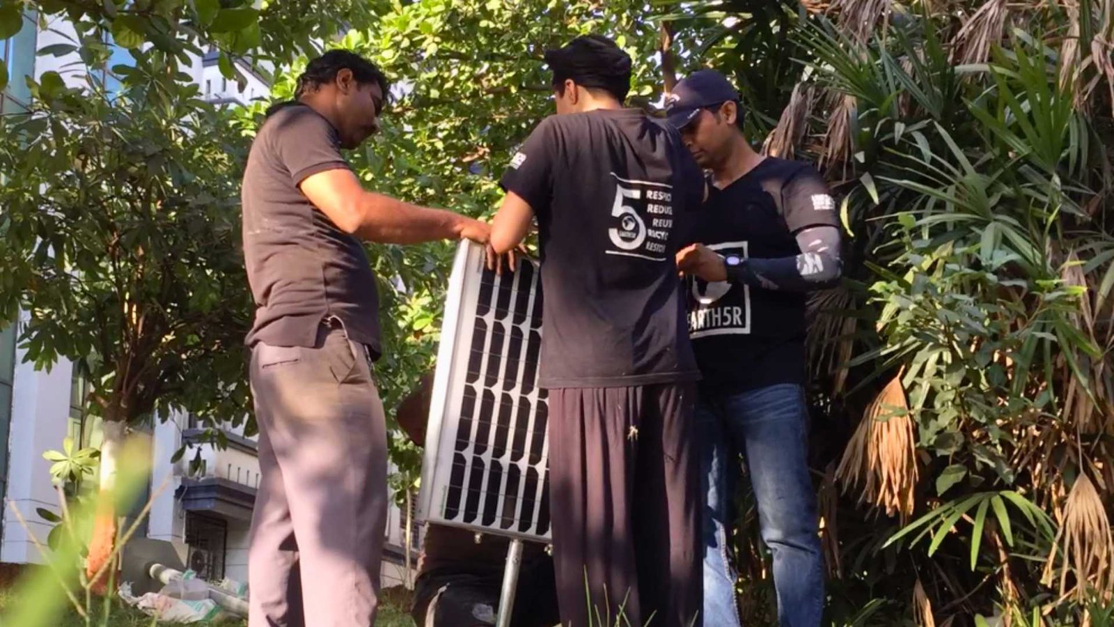 Earth5R community engagement during waste management and sustainability training